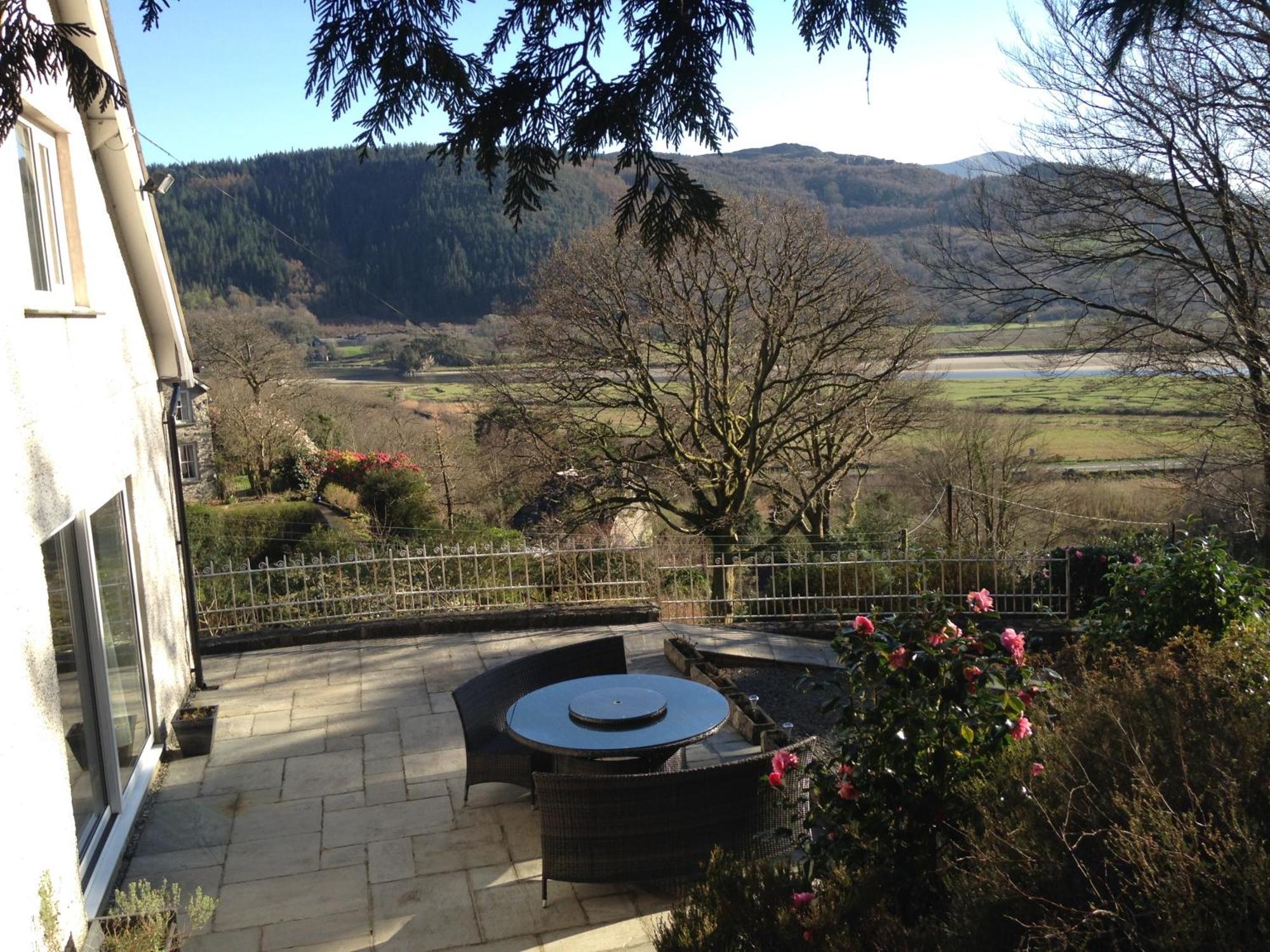 Villa Snowdonia Mawddach Escape Dolgellau Esterno foto