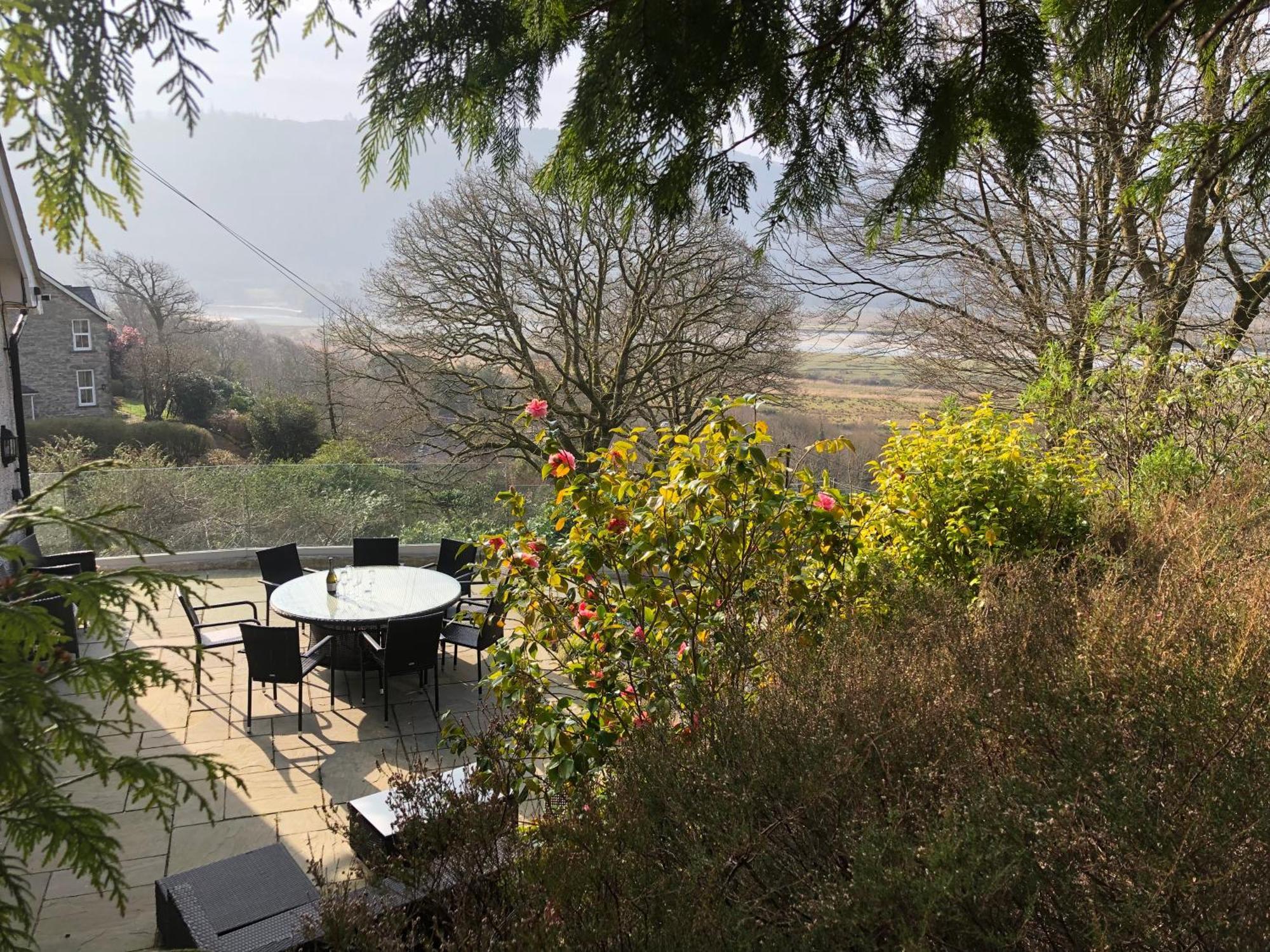 Villa Snowdonia Mawddach Escape Dolgellau Esterno foto