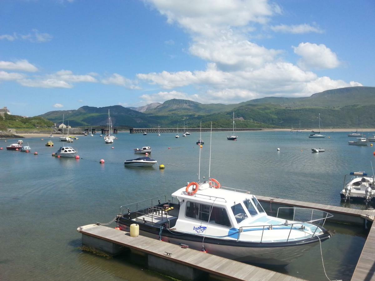 Villa Snowdonia Mawddach Escape Dolgellau Esterno foto