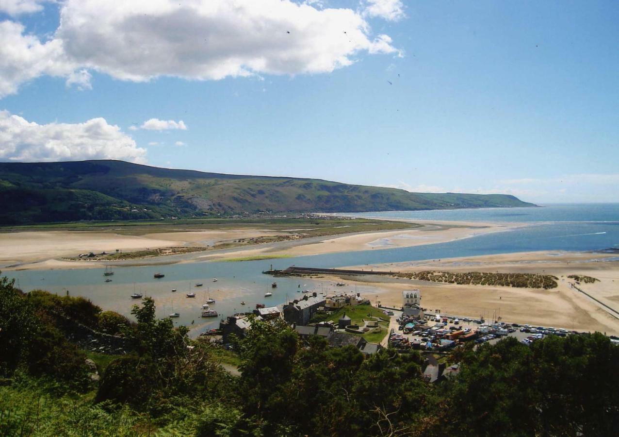 Villa Snowdonia Mawddach Escape Dolgellau Esterno foto